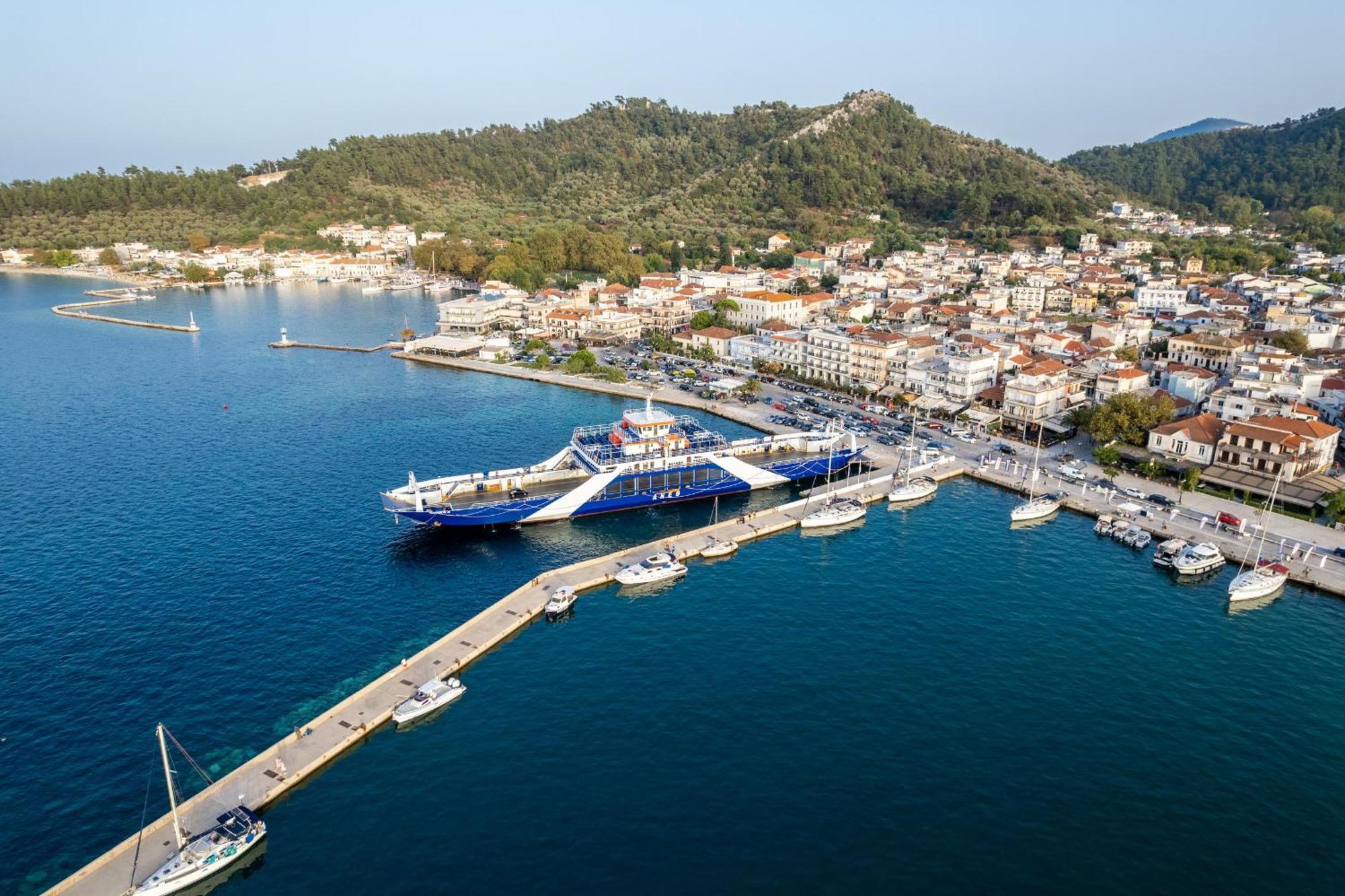 Hotel Timoleon Limenas  Bagian luar foto